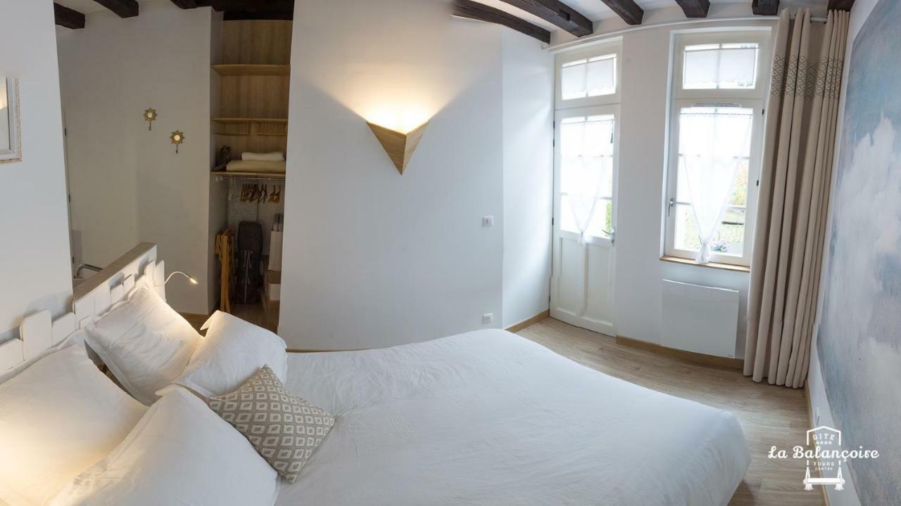 La Balancoire Apartment Tours Bagian luar foto